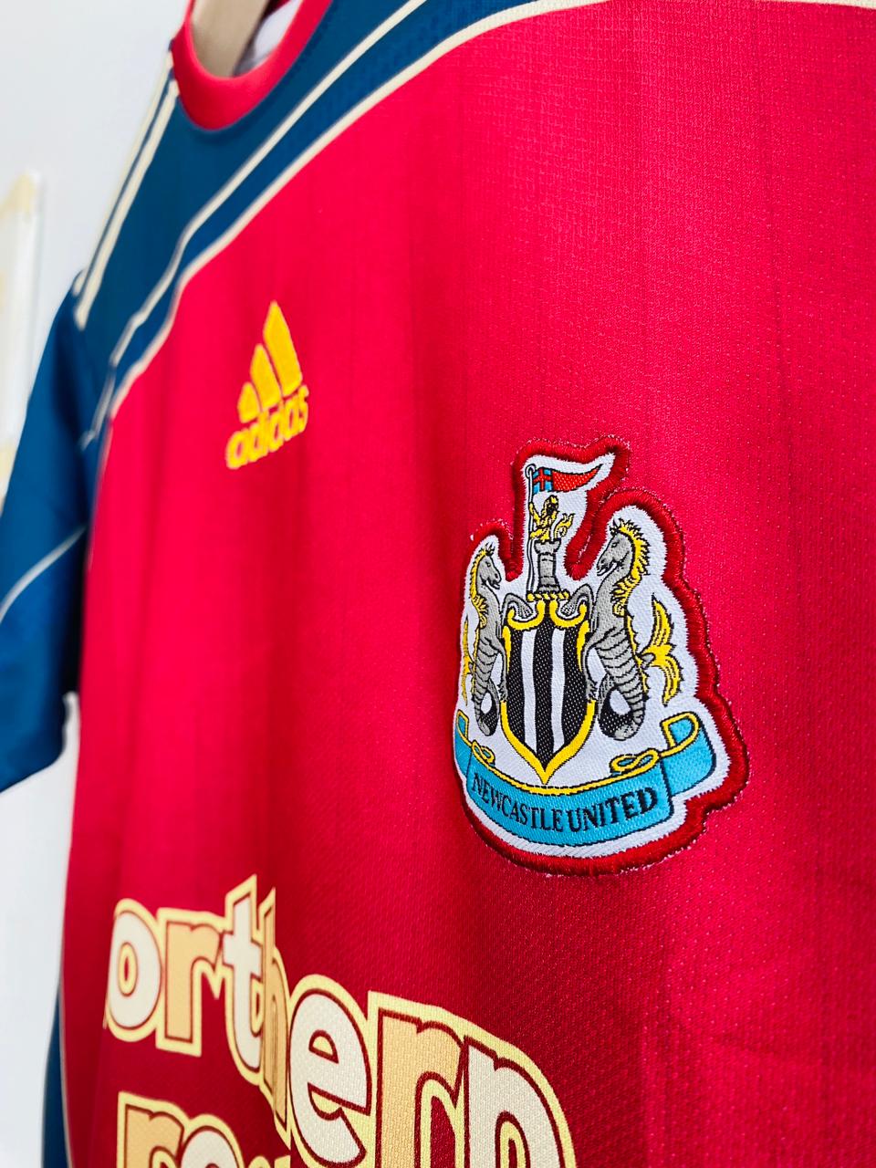 2006-07 Newcastle United Away Jersey - Michael Owen Embroidery Edition - Image 3