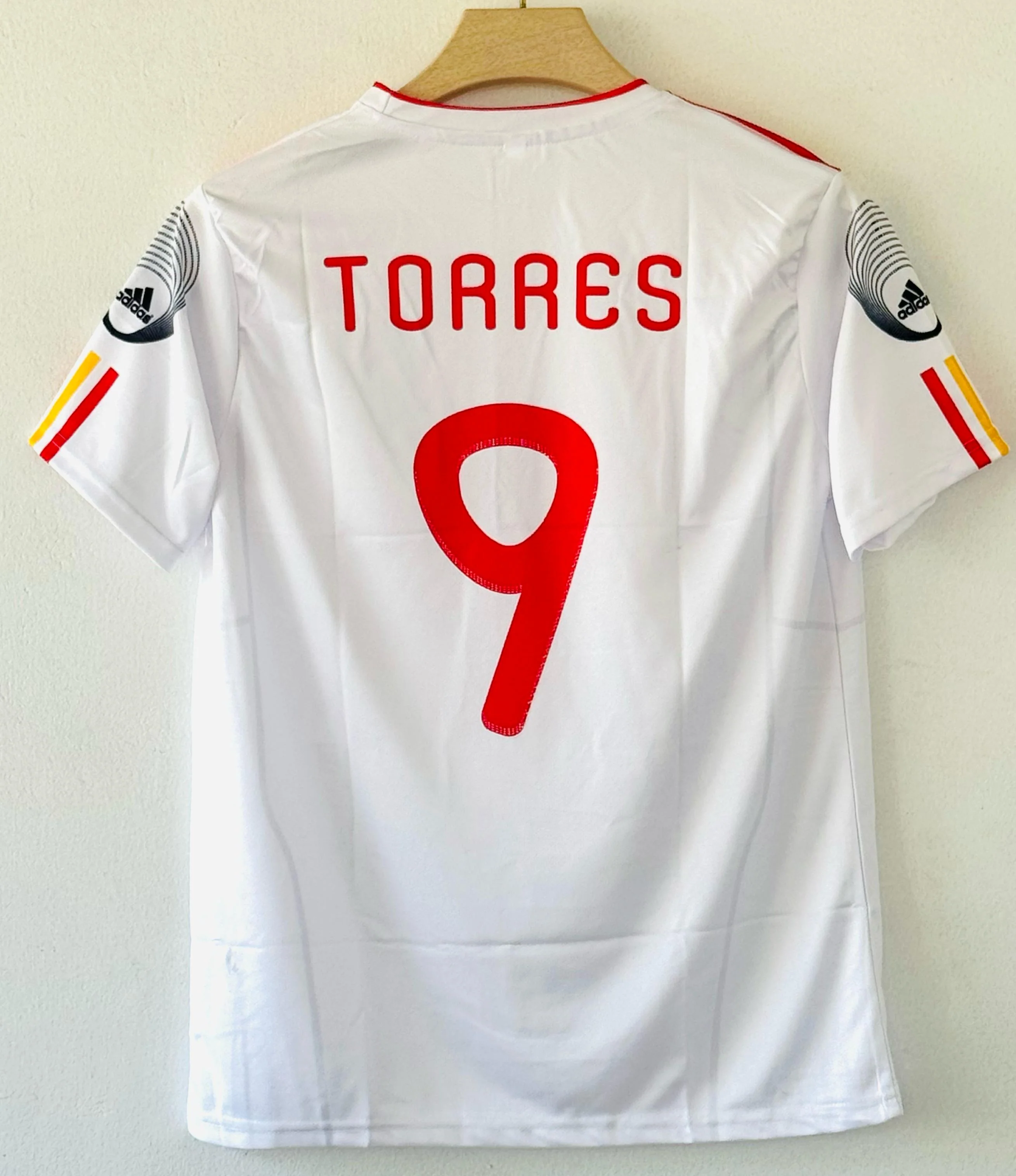 2011-12 Spain Away Jersey – Fernando Torres Edition - Image 2