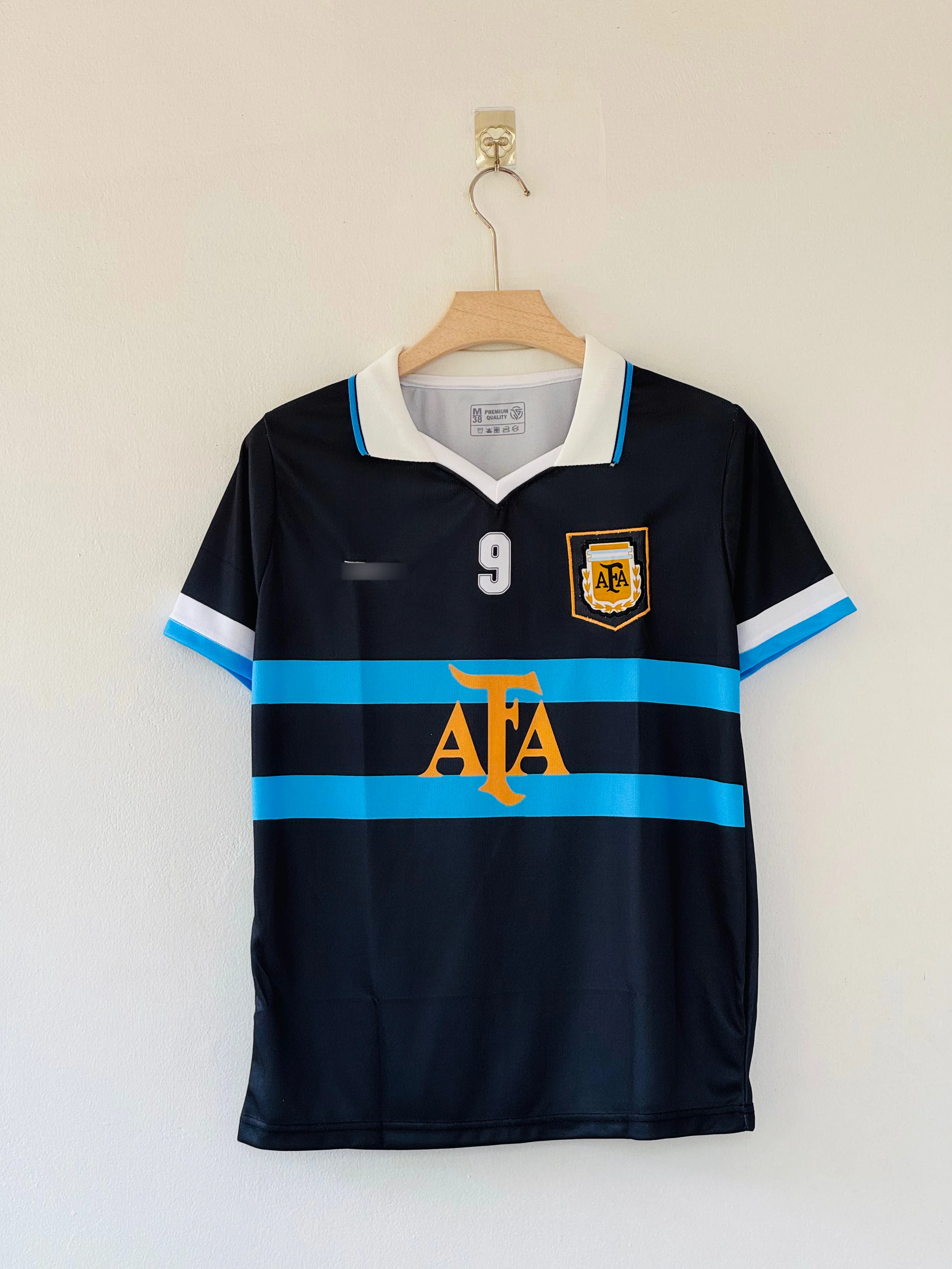Albiceleste Away Classic — Argentina 1999 Away Jersey (Reebok Vintage)