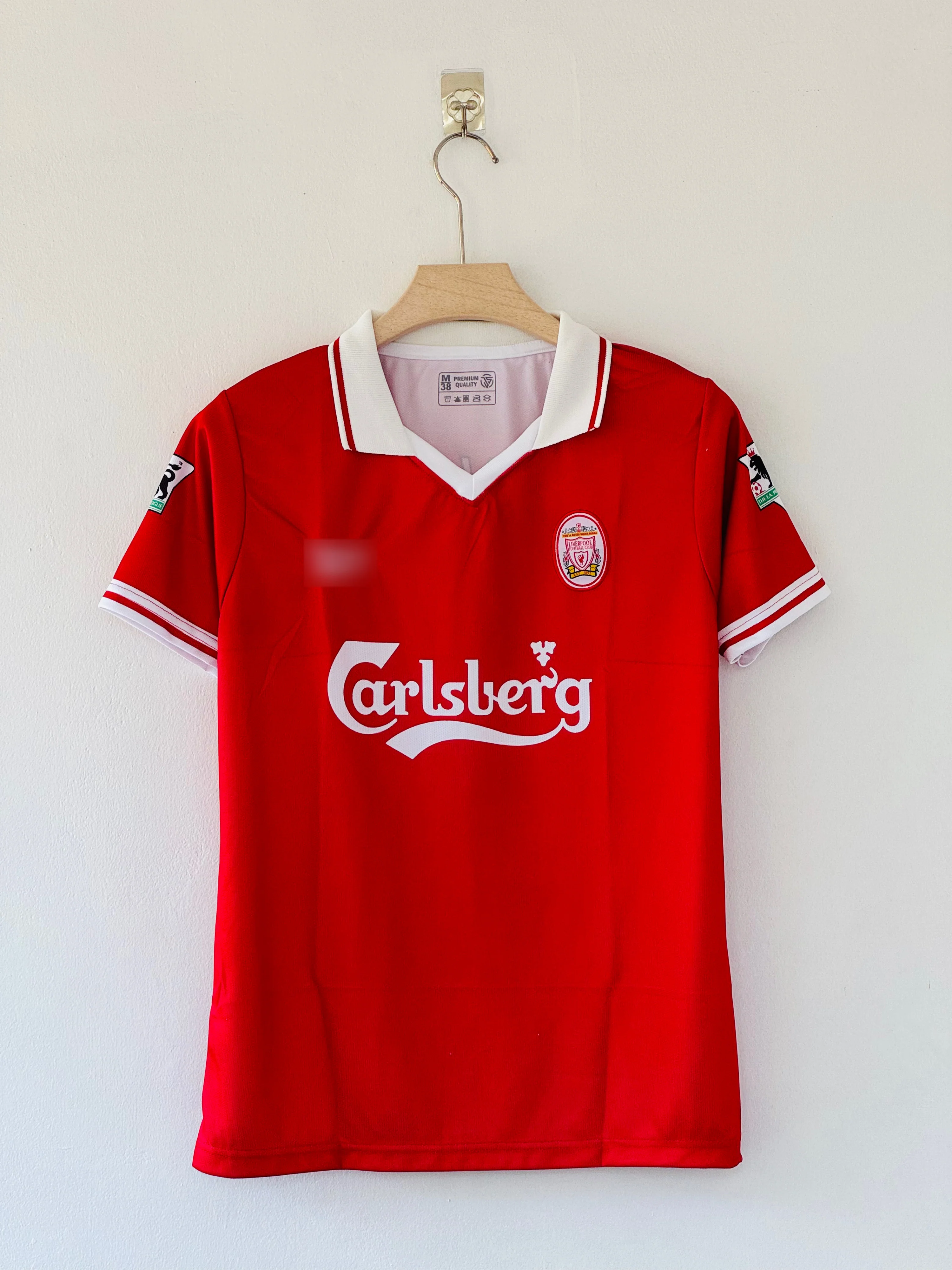 Anfield Tradition — Liverpool 1996–98 Home Jersey