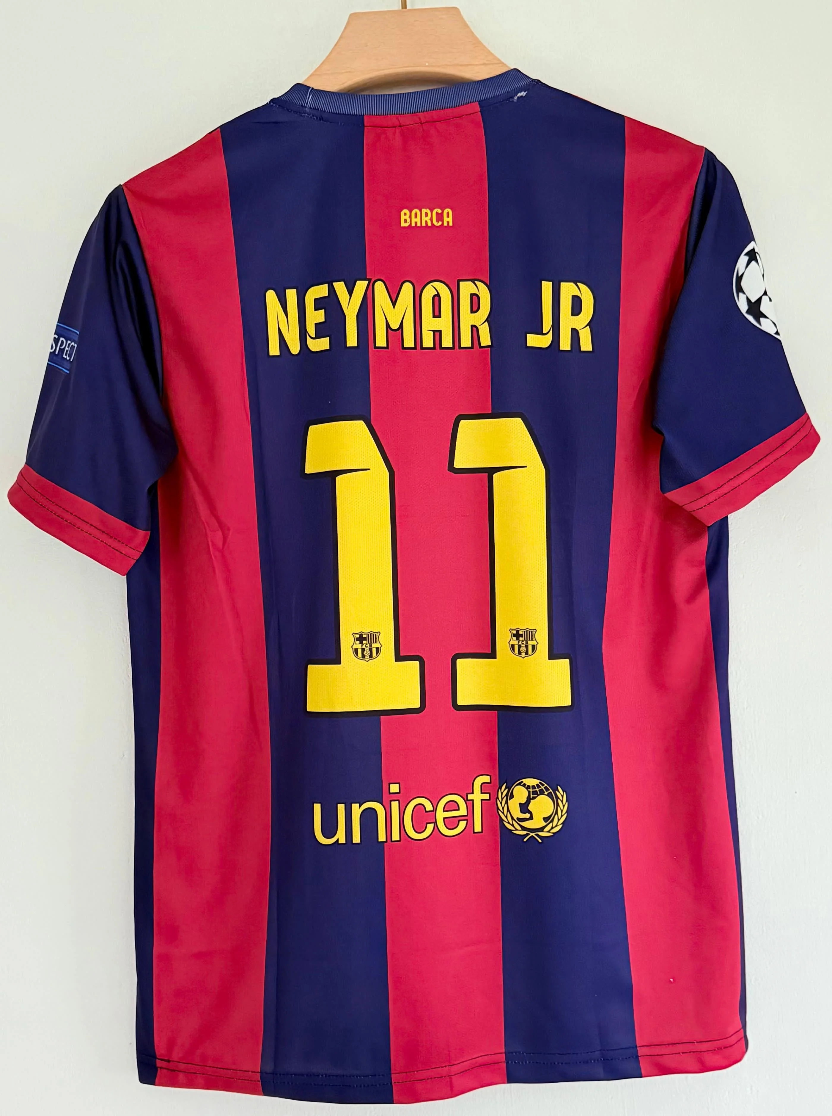 Barcelona 2015-16 Neymar #11 Jersey – Commemorating a Star in the Treble-Winning Era - Image 3
