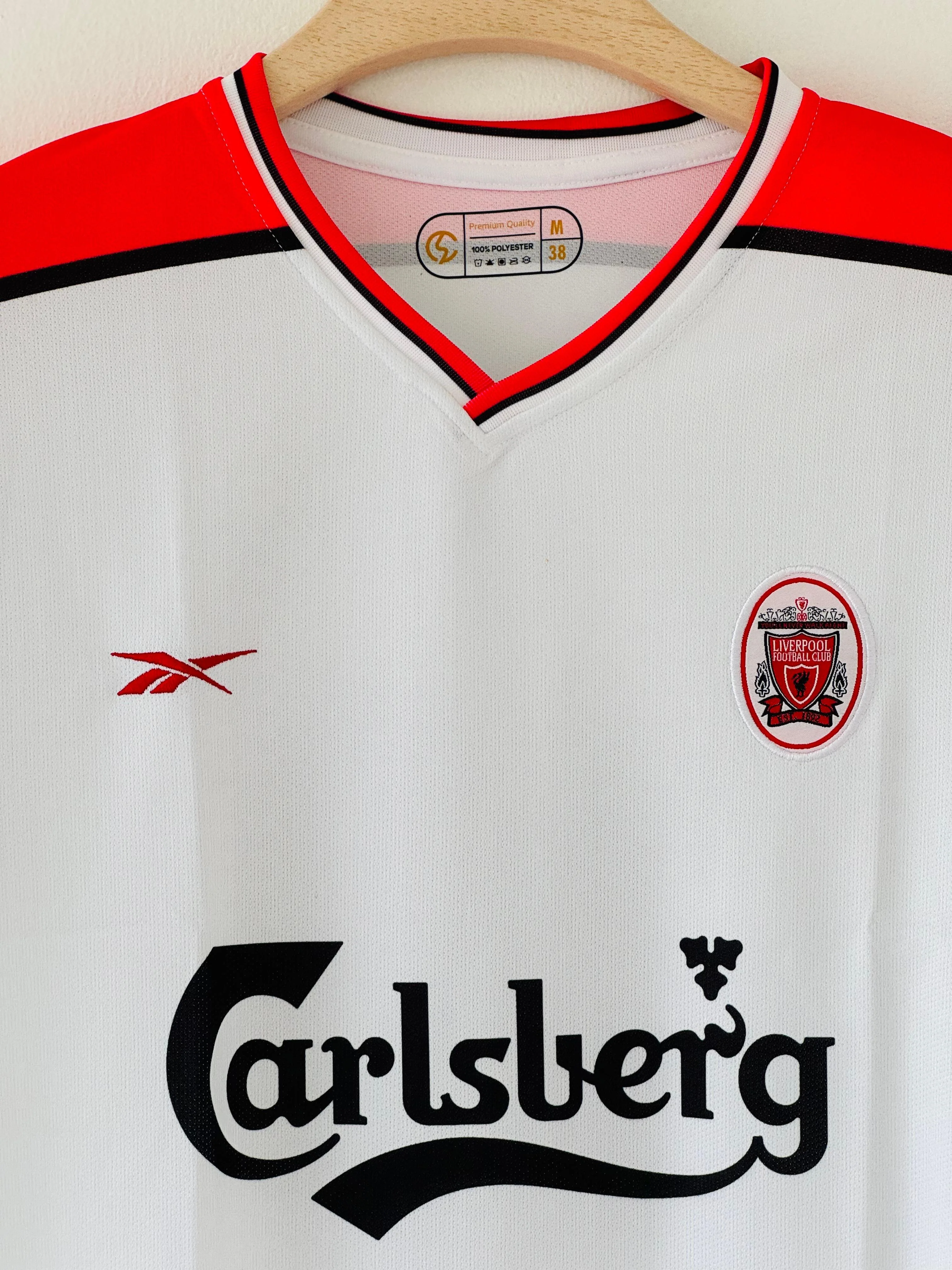 Celebrate Owen’s Explosive Brilliance with the 1998-99 Liverpool FC Away Jersey – Embroidery Edition - Image 3