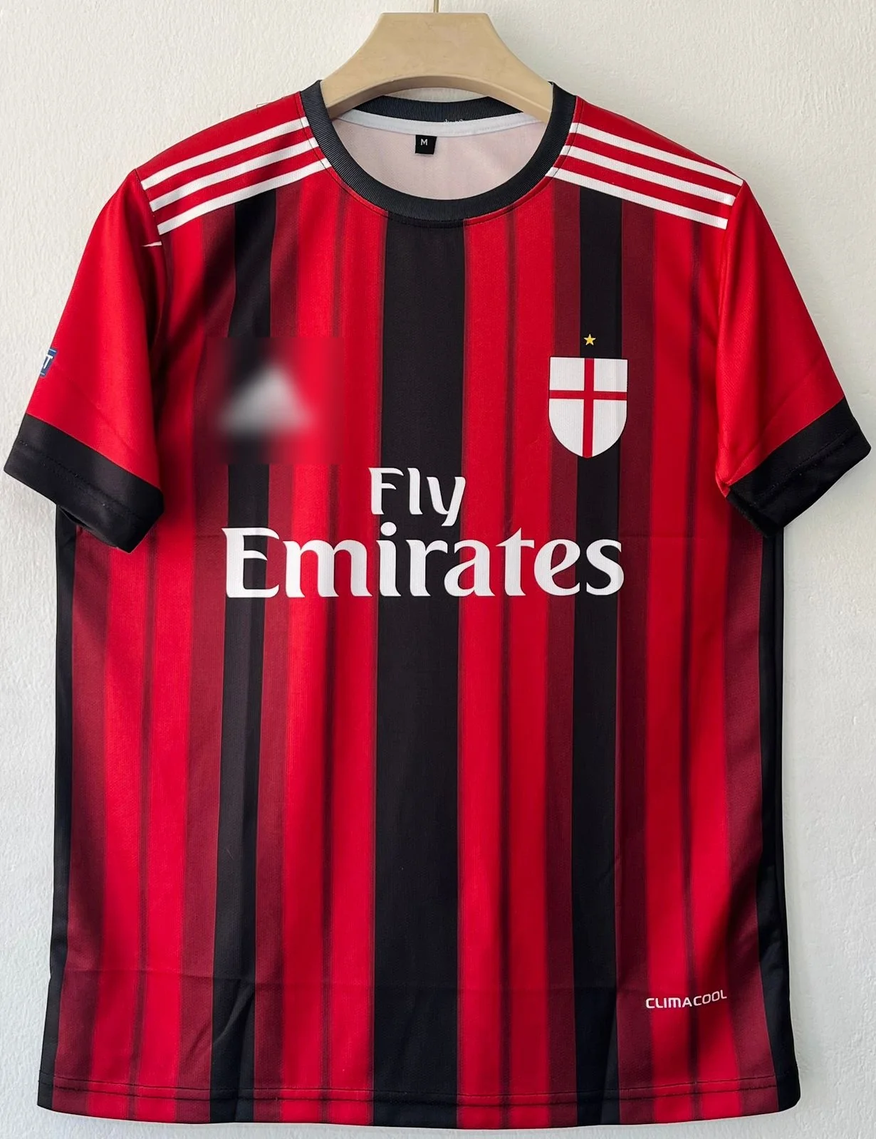 Celebrate the Legacy of Kaká with the 2014-15 AC Milan Home Jersey - Image 2