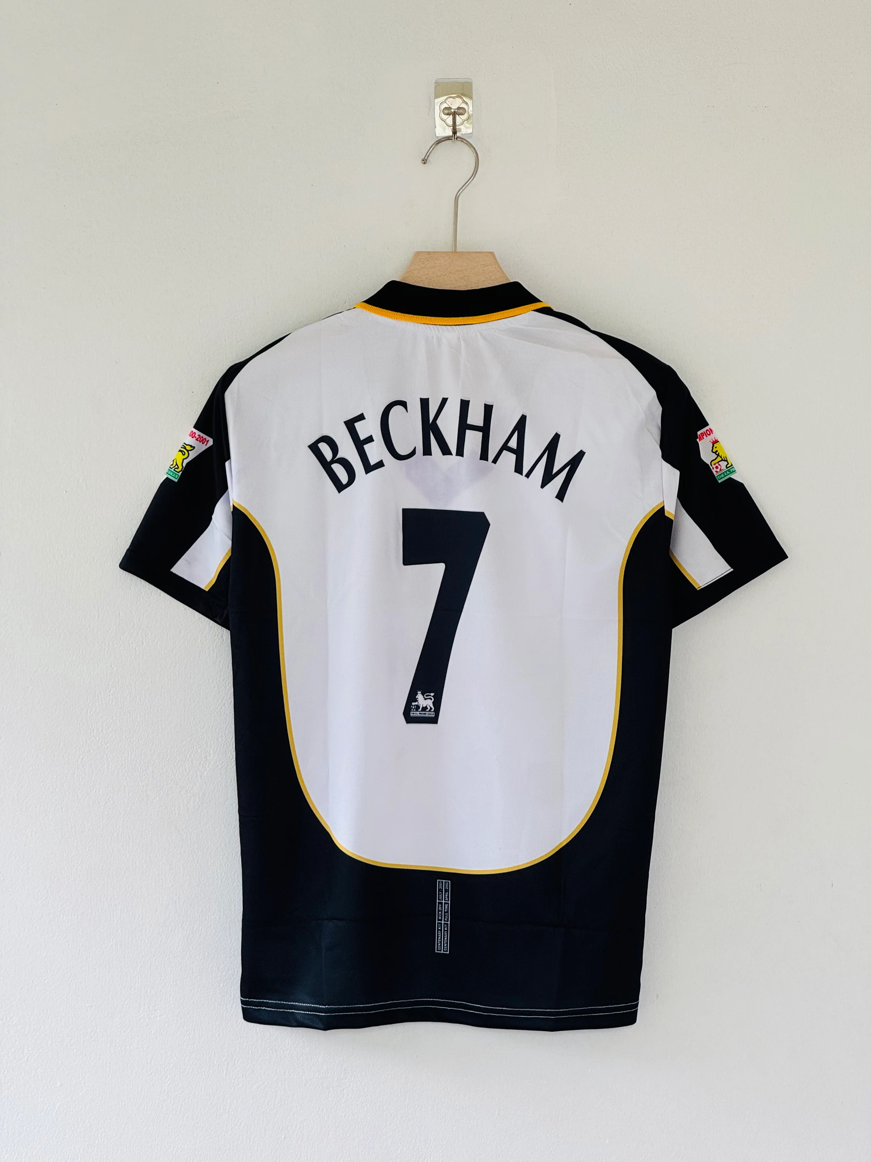 Centenary Heritage — Manchester United 2001–02 Away Jersey(polo) - Image 3
