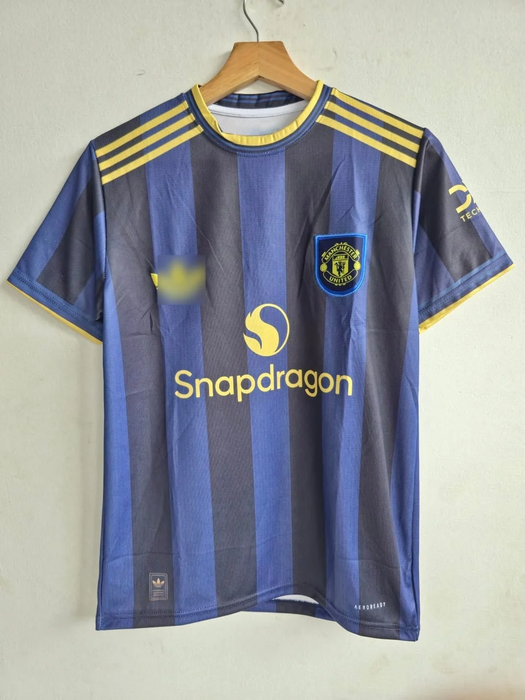 Dark Energy. Red Legacy. – 2025/26 Manchester United Third Kit - Image 2