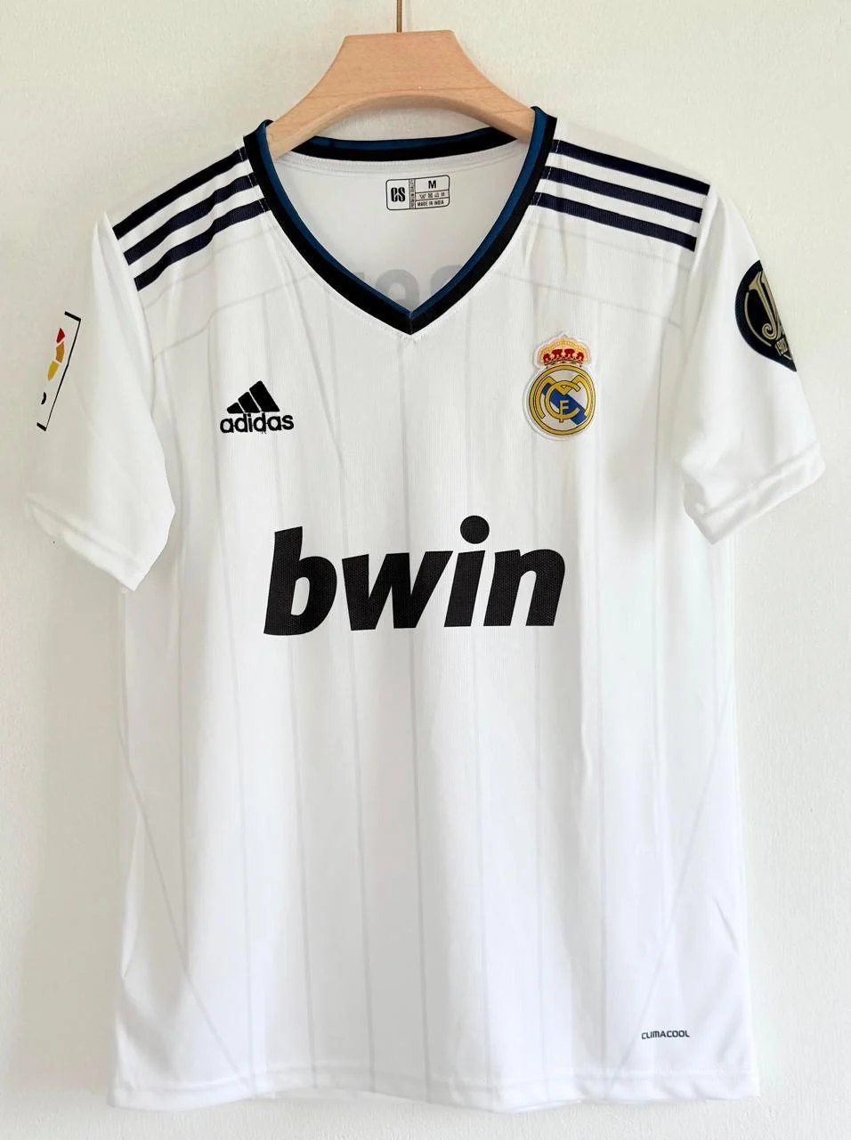 Dominate in Style with the 2012-13 Real Madrid Bwin Embroidered Jersey – The Los Blancos Classic