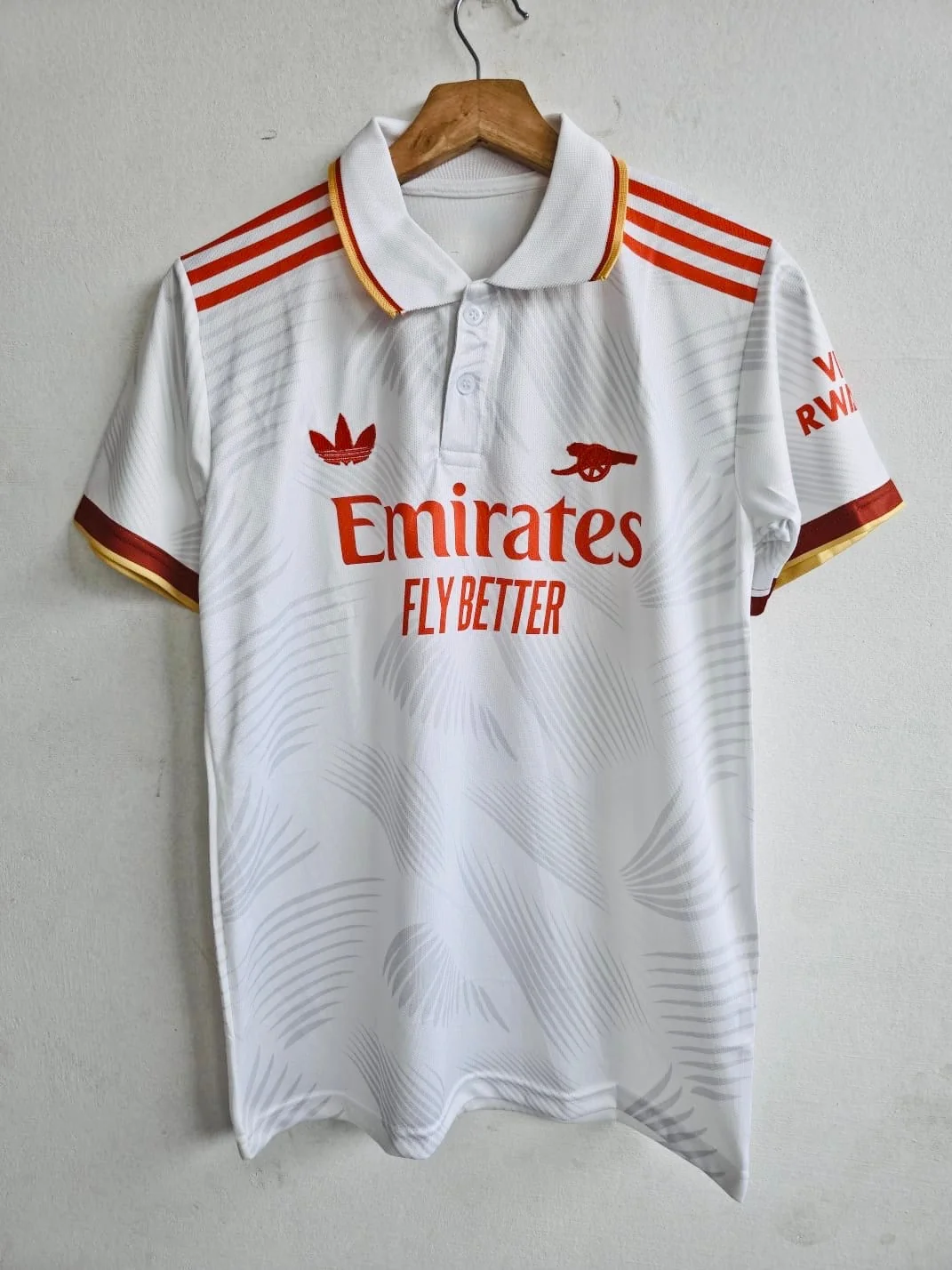Embrace the Electric Brilliance of Bukayo Saka with the 2025/26 Arsenal Third Kit - Image 2