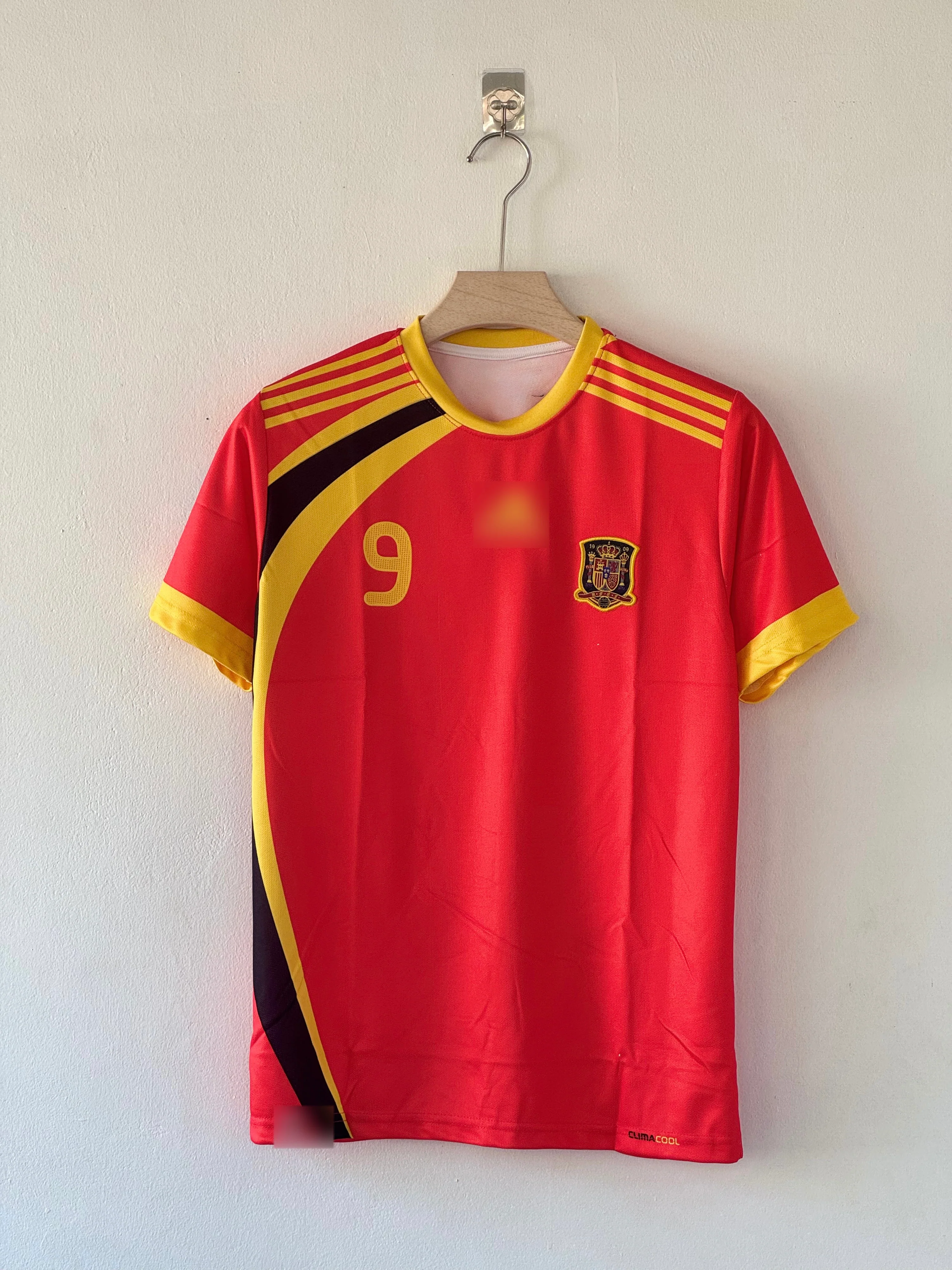 La Roja Legacy – Spain 2009 Home Kit (Torres Edition) - Image 2