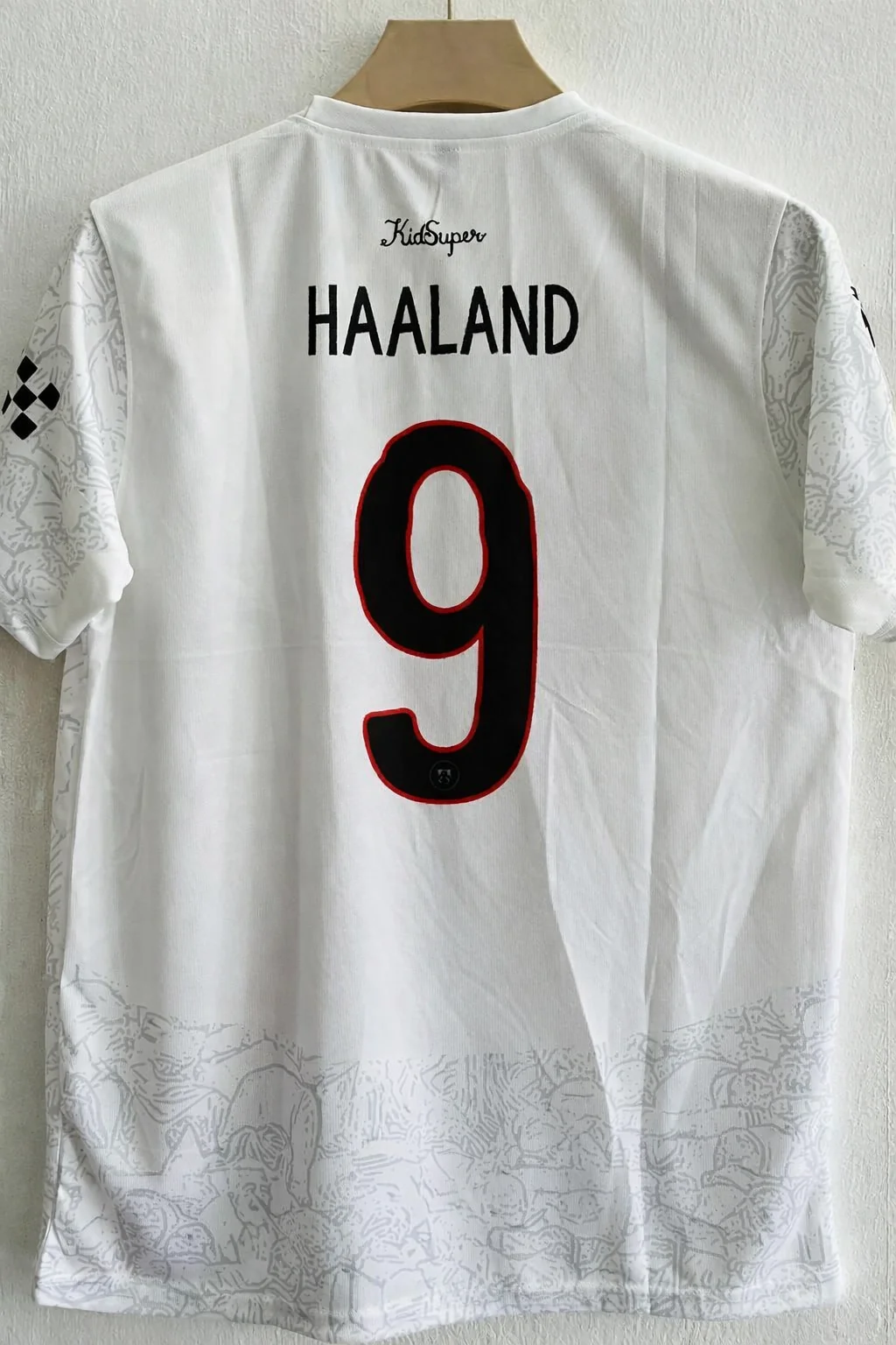 Manchester City Away Kit - Image 3