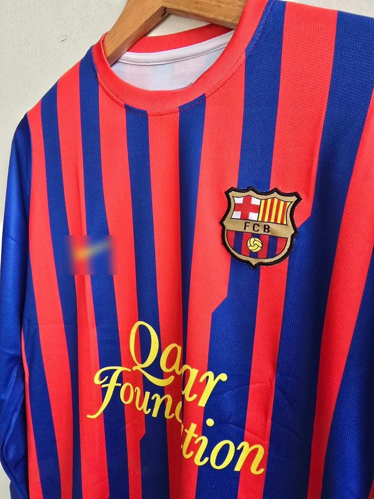 Messi’s Brilliance with the 2011-12 Barcelona Home Full sleeve Jersey - Image 3