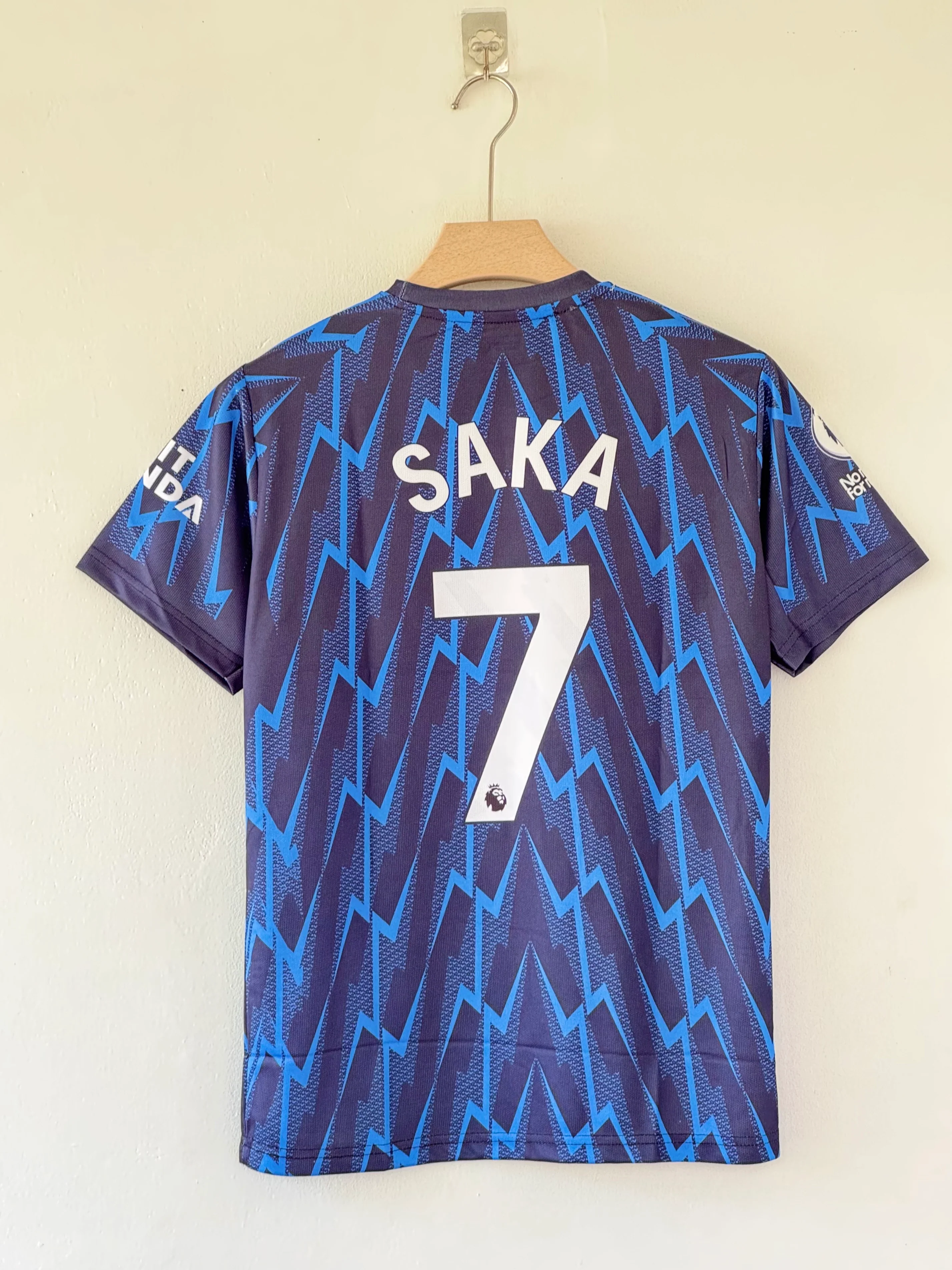North London On Tour – Arsenal 2025/26 Away Kit - Image 4