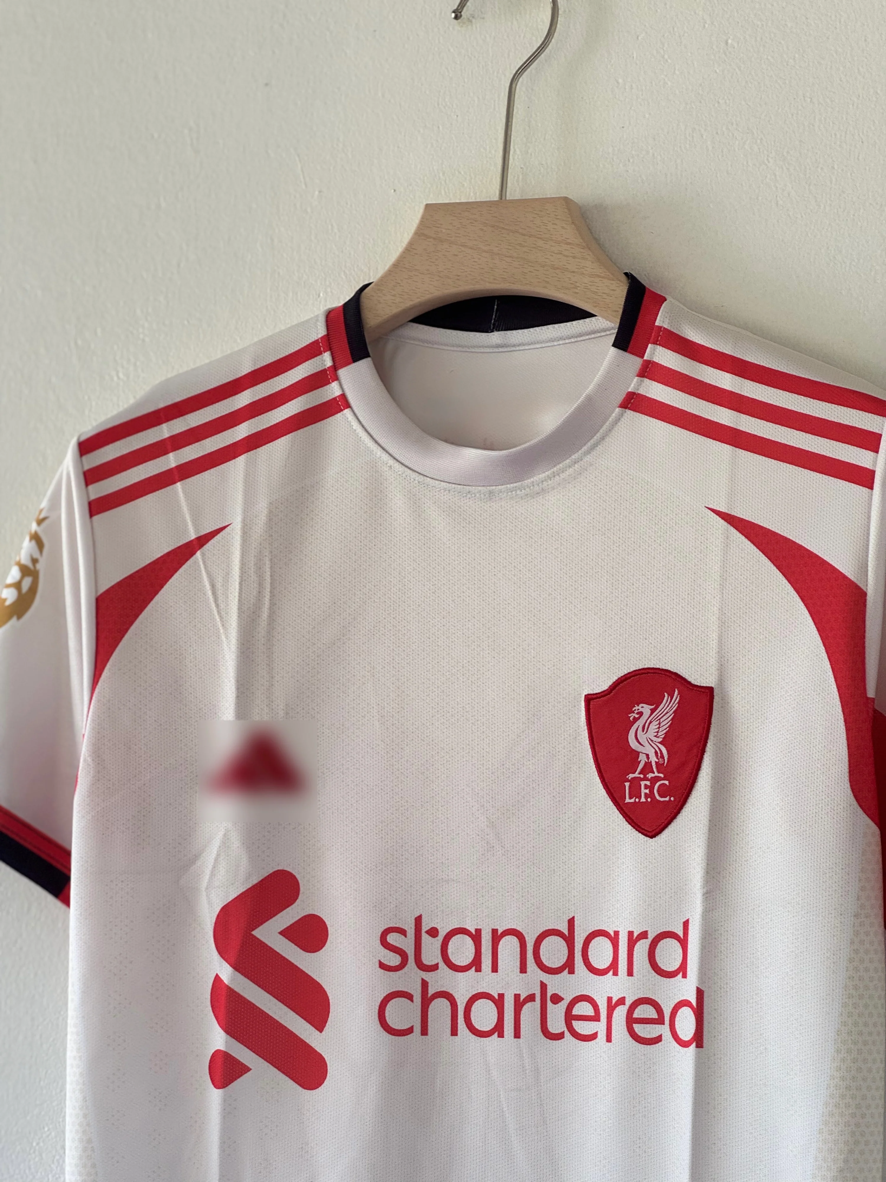 Red’s Roar — Liverpool 2025/26 Away Jersey (Salah Edition) - Image 3
