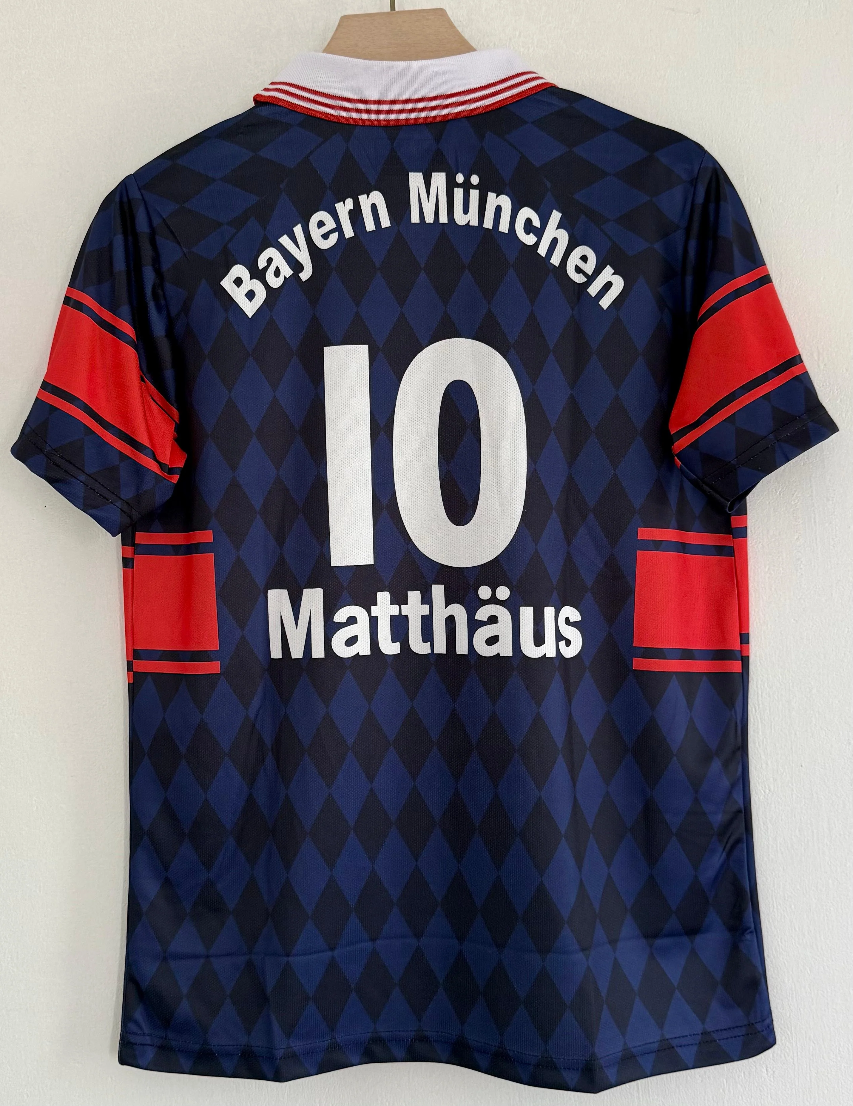 Tradition Meets Dominance – FC Bayern Munich 1997/99 Home Kit - Image 2