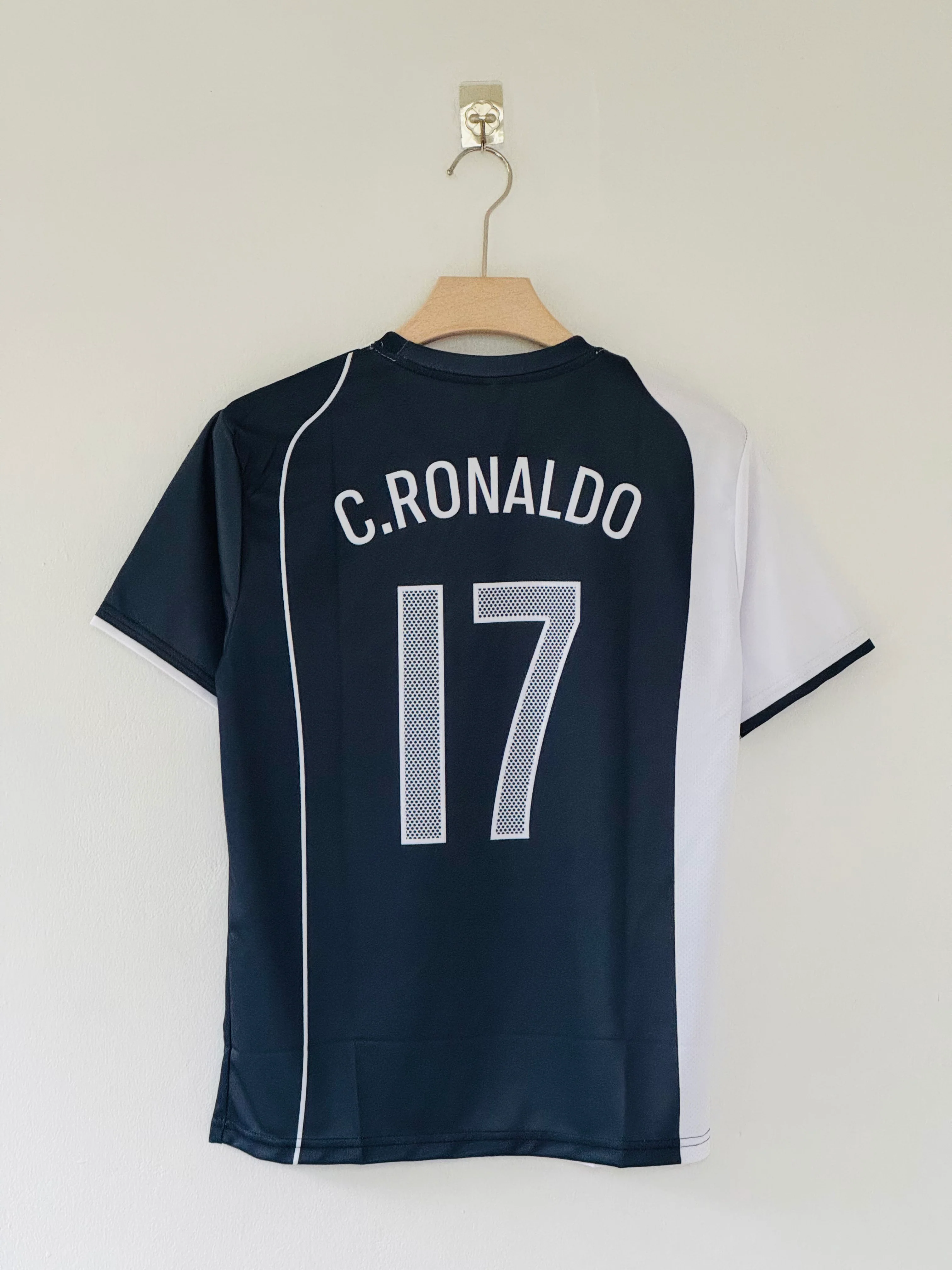 United Against Racism — Portugal 2005 “Stand Up Speak Up” Campaign Jersey - Image 2