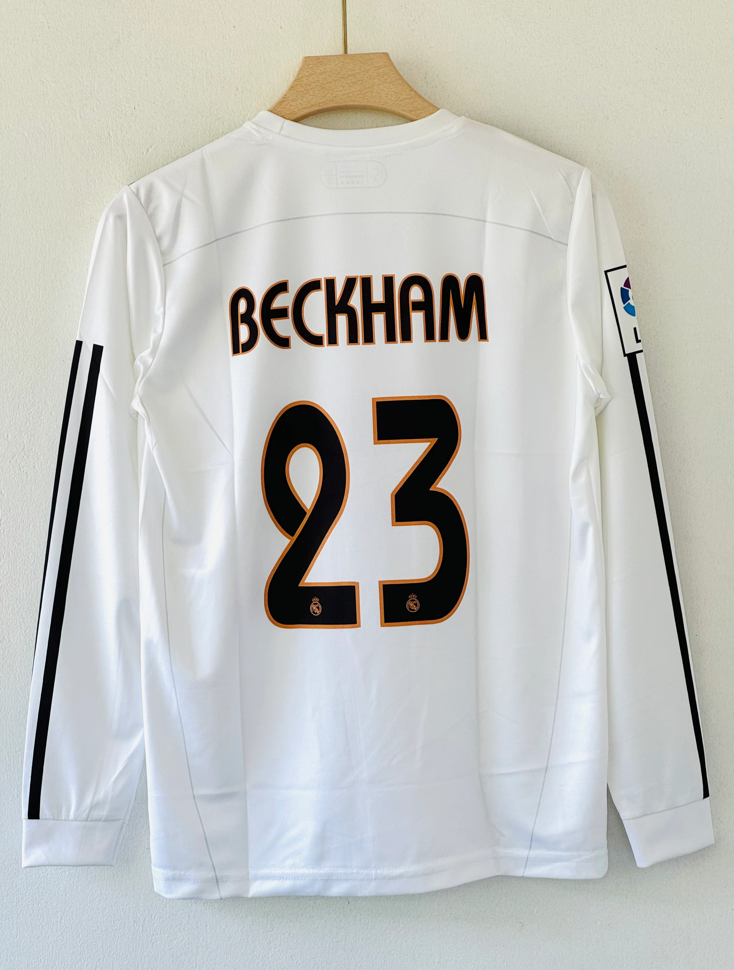 Beckham’s Iconic Madrid Era with the 2004-05 Real Madrid Home Jersey – Full Sleeve Embroidery Edition - Image 3
